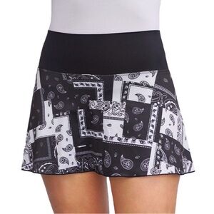 Black and White Paisley bandana  Women's Tennis Skirt
